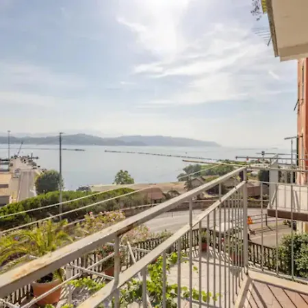 The Sea Of Marola Apartment